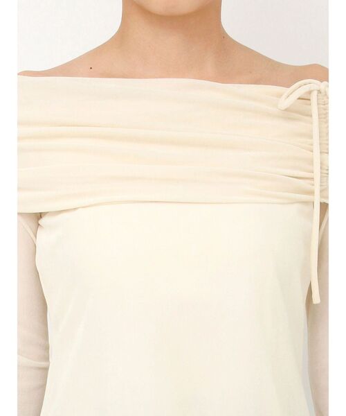 dazzlin（ダズリン）の「シアーベロアオフショルトップス（Tシャツ/カットソー・レディース・アイボリー/ブラック・FREE）」の17枚目の写真