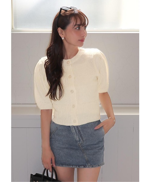 LUDICRUM(ルーディクルム)の「Low gauge knit ensemble(アンサンブル・レディース・オフホワイト/チャコールグレー/レッド・FREE)」の1枚目の写真