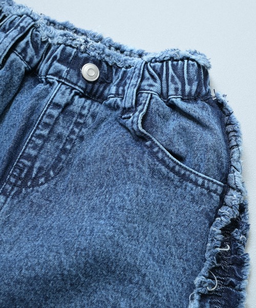 MARKEY'S（マーキーズ）の「デニムサイドフリルバギーパンツ（デニムパンツ・キッズ・ネイビー/ライトブルー・90/100/110/120/130/140/150）」の9枚目の写真