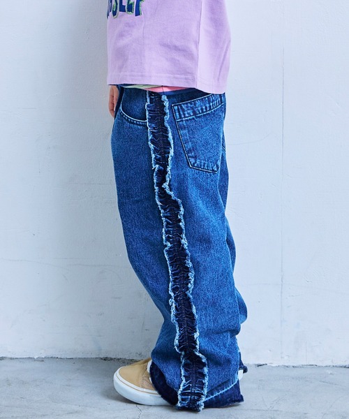 MARKEY'S（マーキーズ）の「デニムサイドフリルバギーパンツ（デニムパンツ・キッズ・ネイビー/ライトブルー・90/100/110/120/130/140/150）」の18枚目の写真