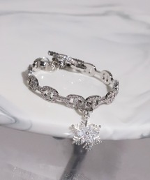 Auralyn（オーラリン）の「Rhinestone Snow Bracelet（ブレスレット）」