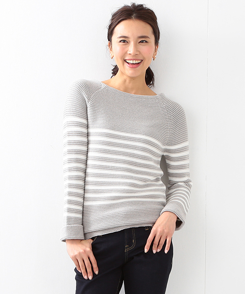 BEAMS LIGHTS Women's(ビームスライツ ウィメンズ)の「BEAMS LIGHTS / ボートネックラグラン プルオーバー(ニット/セーター・レディース・オフホワイト/グレー/ベージュ・ONE SIZE)」の2枚目の写真