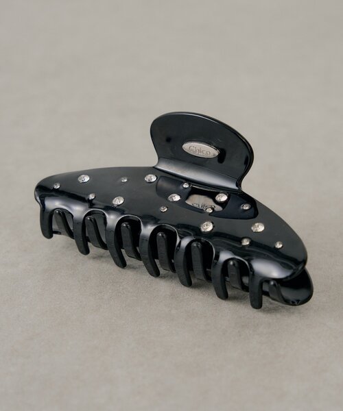 Chico（チコ）の「ランダムビジュー付きヘアクリップ（イヤリング・レディース・アイボリー/ブラック・FREE）」の6枚目の写真