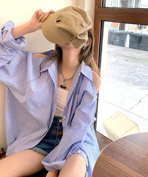 SHEENA(シーナ)の「2wayショルダースリットストライプルーズシャツ(シャツ/ブラウス・レディース・サックスブルー・M)」の18枚目の写真
