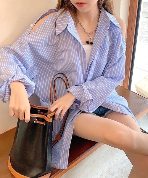 SHEENA(シーナ)の「2wayショルダースリットストライプルーズシャツ(シャツ/ブラウス・レディース・サックスブルー・M)」の19枚目の写真