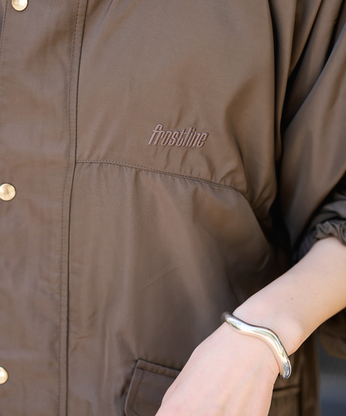 FRAMeWORK(フレームワーク)の「FROSTLINE/フロストライン 別注マウンテンパーカー(マウンテンパーカー・レディース・ベージュ/ブラウン・FREE)」の3枚目の写真