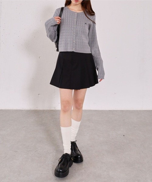 archives（アルシーヴ）の「ロゴ刺繍ニットカーディガン（カーディガン/ボレロ・レディース・ピンク/グレー/アイボリー・MEDIUM）」の16枚目の写真