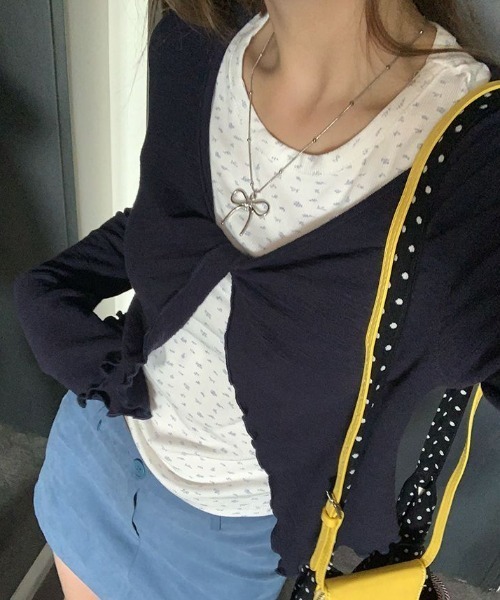 Lis ardent（リスアルダン）の「2点セットアップ/花柄タンクトップ＆カーディガン　春服タンク付きメローステッチトップス２点セット（セットアップ・レディース・ネイビー/グレー・M）」の13枚目の写真