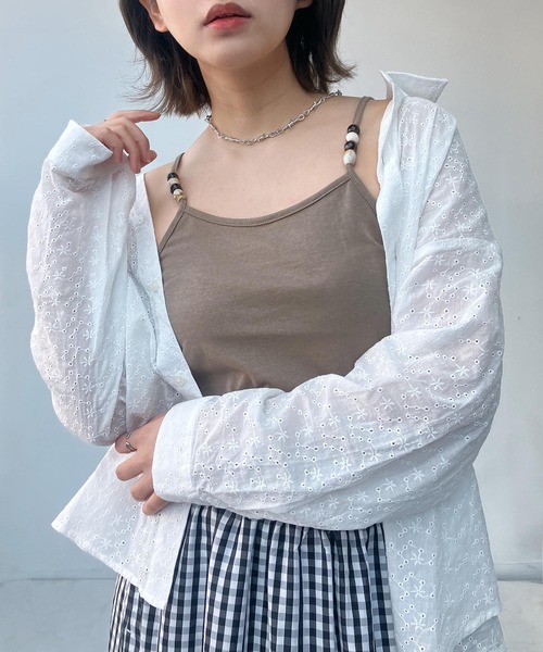 AS KNOW AS plus（アズノゥアズプラス）の「○ビーズ付き デザインキャミソール（キャミソール・レディース・モカ/グレー/ブラック/キナリ・FREE）」の9枚目の写真