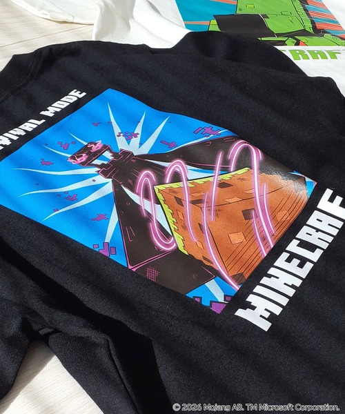 RUGGEDWORKS(ラゲッドワークス)の「《マインクラフト》やわらかストレッチ キッズ バックプリント 半袖 Tシャツ(Tシャツ/カットソー・キッズ・ブラック/オフホワイト・130/120/140)」の6枚目の写真