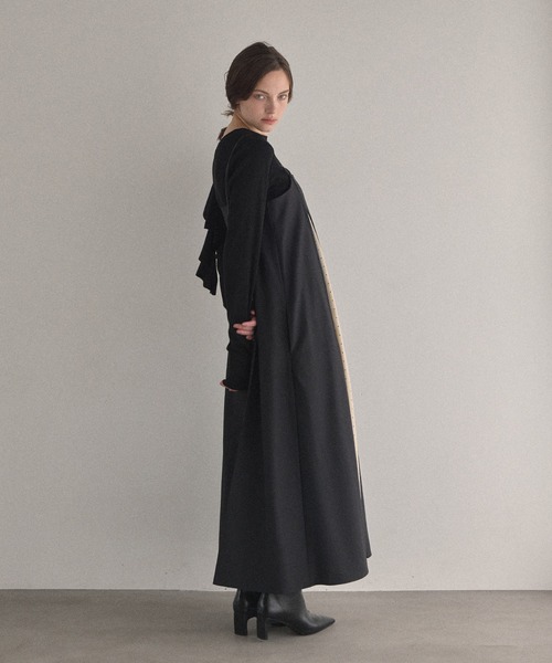 MIELI INVARIANT（ミエリインヴァリアント）の「Pin Dot Line Dress（ワンピース・レディース・ブラック系その他2/ブラック系その他・FREE）」の5枚目の写真