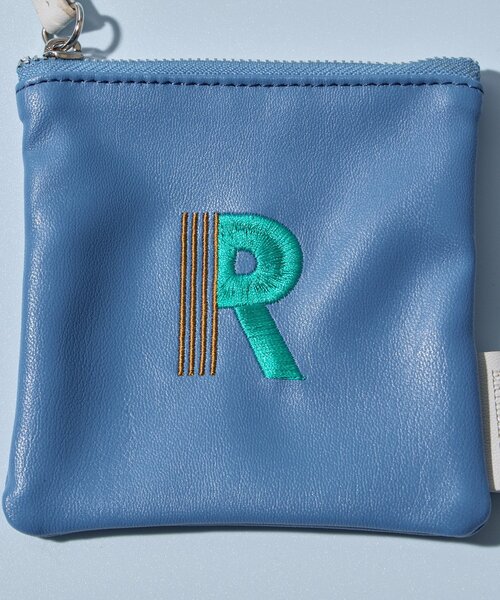 BIRTHDAY BAR（バースデイバー）の「Kindly Yours フェイクレザーイニシャルミニポーチ（ポーチ・レディース・ピンク/ライム/オレンジ/イエロー/ブルー/カーキ・0）」の9枚目の写真