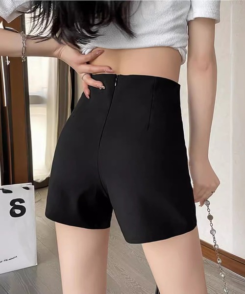 almo(アルモ)の「【Bls】 【ZL】【Bling Leads】ハイウエスト ホットパンツ(BL)(その他パンツ・レディース・ブラック/ホワイト・FREE)」の6枚目の写真