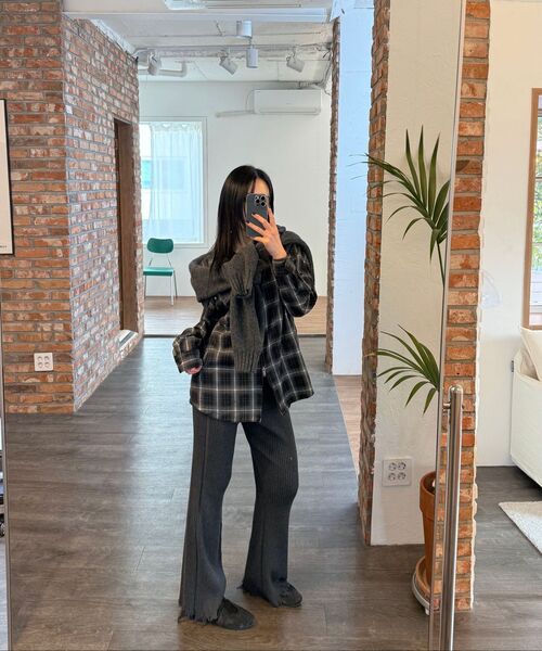 PORTERNA（ポルテナ）の「BUTTON HALF PULL-OVER SWEATER-CHARCOAL（ニット/セーター・レディース・その他・OS）」の18枚目の写真