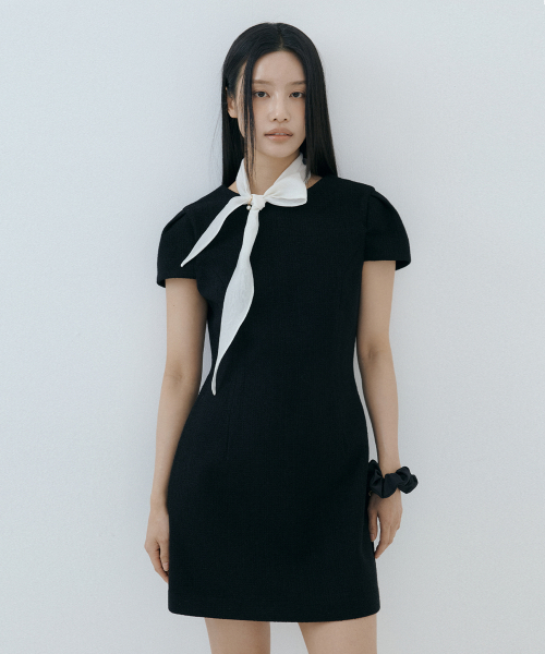 LUCIR ZU（ルシールズ）の「Custom Scarf Tweed Mini Dress Set (black)（ワンピース・レディース・その他・SMALL/MEDIUM）」の3枚目の写真