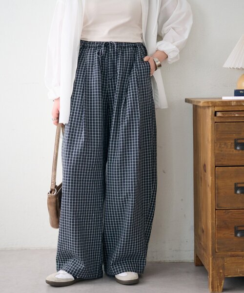 DISCOAT(ディスコート)の「【Enlude】アソートパターンイージーパンツ(その他パンツ・レディース・アイボリー/チャコールグレー・FREE)」の2枚目の写真