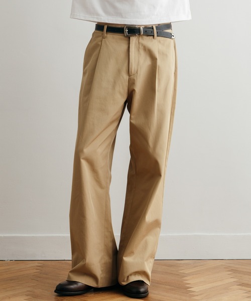 LURAKU】One tuck semi flare chino slacks / 1タックセミフレアチノ
