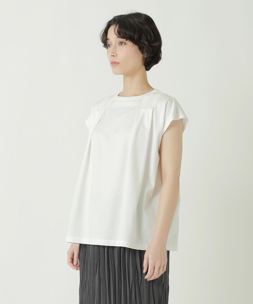 ZUCCa（ズッカ）の「TUCK JERSEY / S（Tシャツ/カットソー・レディース・ベージュ/ホワイト/ブルー/ブラック・M size）」の9枚目の写真