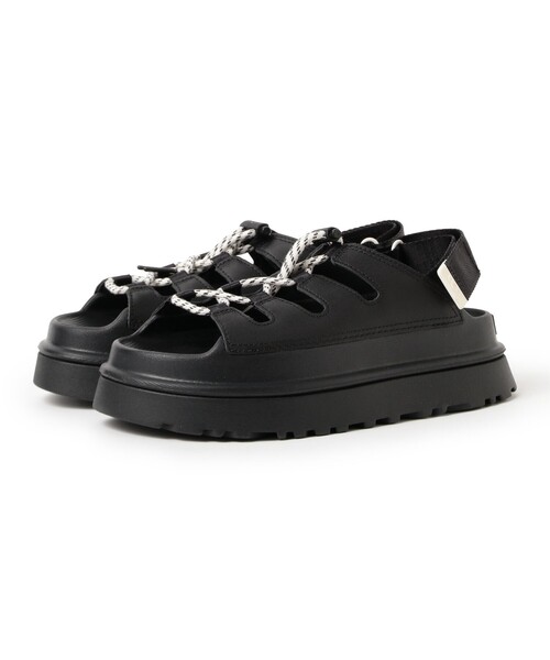 UGG（アグ）の「UGG(R) / Golden Glow Toggle（サンダル・レディース・ブラック/レッド系その他3・7/6/5/8）」の2枚目の写真