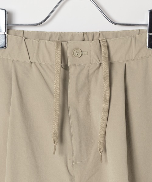 GLOBAL WORK(グローバルワーク)の「シーズンレステックワイドパンツ/643122(その他パンツ・メンズ・ベージュ/ブラック・LARGE/MEDIUM/SMALL/X-LARGE)」の10枚目の写真