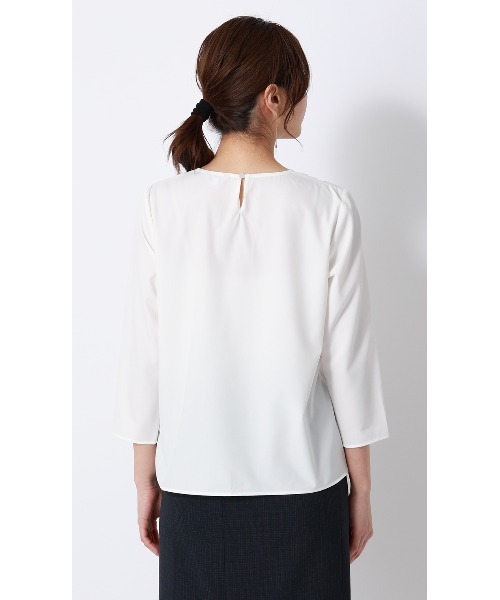 AOYAMA(アオヤマ)の「【みんなのブラウス】ゼロプレッシャーブラウス【Vネック】【7分袖】(シャツ/ブラウス・レディース・ネイビー/ホワイト・L/LL/S/M)」の6枚目の写真