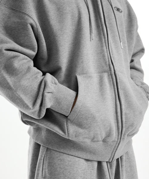 BORN TO WIN（ボーントゥウィン）の「CHROME B HOODIE ZIP-UP [MELANGE GREY]（ジャージ・メンズ・その他・1/2/3）」の11枚目の写真