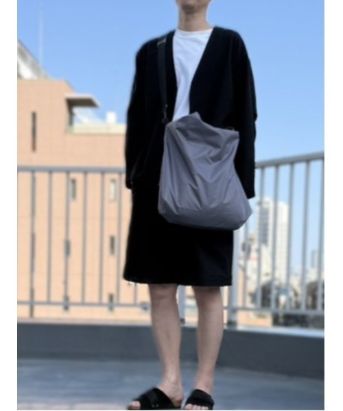 CrawLey edge(クローリーエッジ)の「【CrawLey edge/ クローリーエッジ】 4Way Strech Bottonless Jakcet/ 4ウェイ ストレッチ ボタンレス ジャケット・カーデ(カーディガン/ボレロ・メンズ・ベージュ/ブラック・LARGE/MEDIUM)」の1枚目の写真