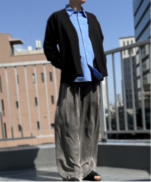 CrawLey edge(クローリーエッジ)の「【CrawLey edge/ クローリーエッジ】 4Way Strech Bottonless Jakcet/ 4ウェイ ストレッチ ボタンレス ジャケット・カーデ(カーディガン/ボレロ・メンズ・ベージュ/ブラック・LARGE/MEDIUM)」の7枚目の写真