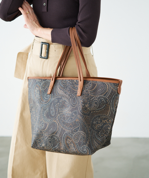 IENA(イエナ)の「《追加》A VACATION/ア ヴァケーション 別注 ROAM LAKE バッグ 26SS-A116(ショルダーバッグ・レディース・ブラック・FREE)」の4枚目の写真