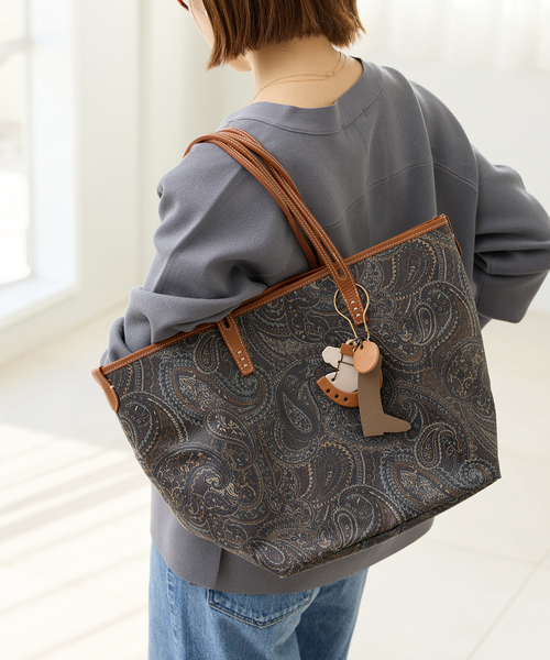 IENA(イエナ)の「《追加》A VACATION/ア ヴァケーション 別注 ROAM LAKE バッグ 26SS-A116(ショルダーバッグ・レディース・ブラック・FREE)」の14枚目の写真