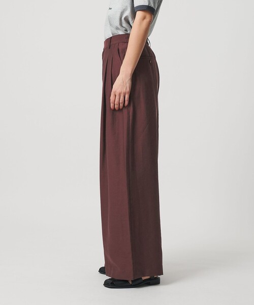 BEAUTY&YOUTH UNITED ARROWS(ビューティーアンドユースユナイテッドアローズ)の「セルロースナイロン ツイル タック ワイドパンツ ウォッシャブル(その他パンツ・レディース・ダークブラウン/ブラック/ベージュ・XS/M/S)」の14枚目の写真