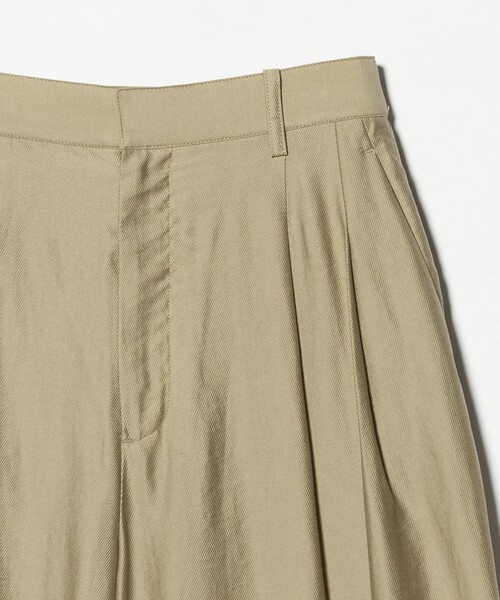 BEAUTY&YOUTH UNITED ARROWS(ビューティーアンドユースユナイテッドアローズ)の「セルロースナイロン ツイル タック ワイドパンツ ウォッシャブル(その他パンツ・レディース・ダークブラウン/ブラック/ベージュ・XS/M/S)」の18枚目の写真