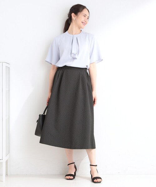 SHOO・LA・RUE（シューラルー）の「【洗濯機可/S-LL】上品なお花柄ジャカード フレアスカート（スカート・レディース・アイボリー/チャコールグレー・04/03/02/01）」の9枚目の写真
