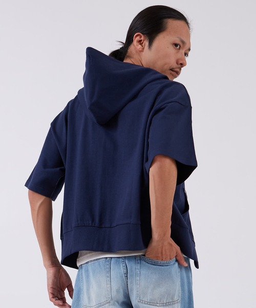 SIDEWAY STANCE（サイドウェイスタンス）の「【SIDEWAY STANCE】ボックスロゴ刺しゅう ライト裏毛 半袖ジップアップパーカー（パーカー・メンズ・ブラック/ネイビー/杢グレー・LARGE/MEDIUM/SMALL/X-LARGE）」の5枚目の写真