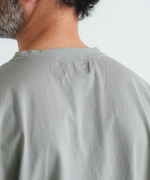 quadro（クオドロ）の「40/2CM天竺脇ポケット5分袖クルーネック（Tシャツ/カットソー・メンズ・チャコール/オフホワイト/グレー/ダークグリーン・MEDIUM/LARGE）」の14枚目の写真