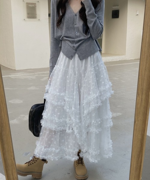 Mejoul(メジュール)の「シンメトリーデザイン レースティアードロングスカート(スカート・レディース・ブラック/ホワイト・F)」の13枚目の写真