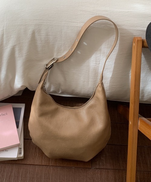 Teem Store(チームストア)の「フェイクレザー コンパクトショルダーバッグ(ショルダーバッグ・レディース・ブラック/モカ/ピンク/ホワイト・F)」の17枚目の写真