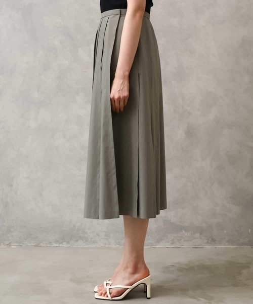 MICHEL KLEIN（ミッシェル・クラン）の「[セットアップ対応]プリーツスカート（スカート・レディース・カーキ・38）」の16枚目の写真
