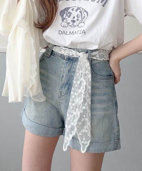 Nana(ナナ)の「レースベルト付きストレッチデニムショートパンツ(デニムパンツ・レディース・ブルー・X-LARGE/LARGE/MEDIUM)」の14枚目の写真