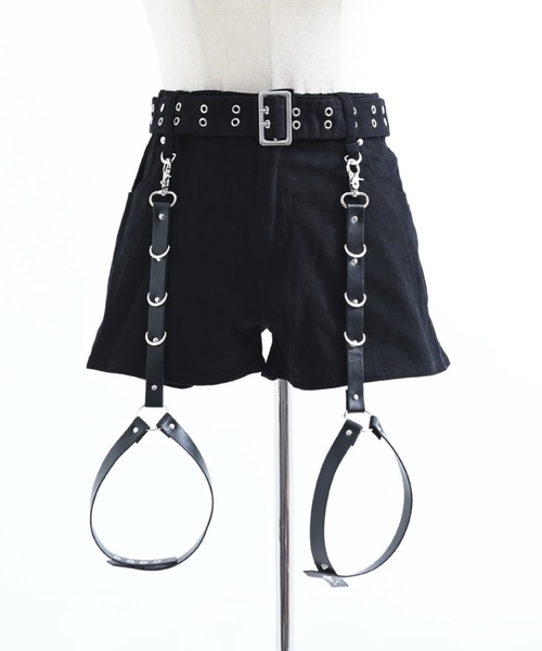TRAVAS TOKYO(トラバス トウキョウ)の「『TRAVAS TOKYO/トラバス トーキョー』ガーターベルト付きショートパンツ(その他パンツ・レディース・ブラック・L/M)」の12枚目の写真