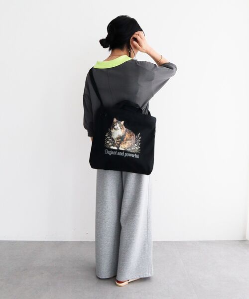 CRAFT STANDARD BOUTIQUE(クラフトスタンダードブティック)の「アソートアニマル柄トートバッグ(トートバッグ・レディース・アイボリー/ブラック・FREE)」の11枚目の写真