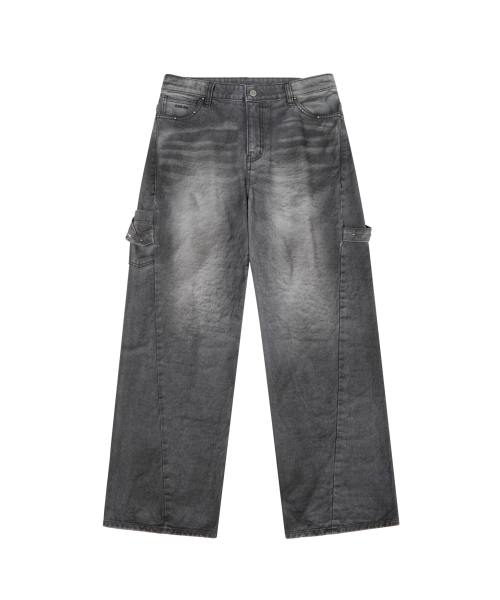 AAKAM（アーカム）の「Hammer Studded Denim Pants (Black)（デニムパンツ・レディース・その他・1/2）」の2枚目の写真