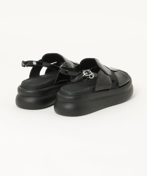 LAULEN(ローレン)の「leather circle motif back strap sandal /レザーサークルモチーフバックストラップサンダル(サンダル・レディース・ブラック/アイボリー/シルバー・23cm/24.5cm)」の6枚目の写真