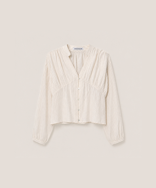 320SHOWROOM（320ショールーム）の「Shirred Texture Stripe Blouse Beige（シャツ/ブラウス・レディース・ベージュ・FREE）」の3枚目の写真
