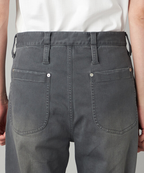 β MEN(ベータメン)の「ダブルポケット ストレッチデニムパンツ(その他パンツ・メンズ・グレー・L/M)」の4枚目の写真