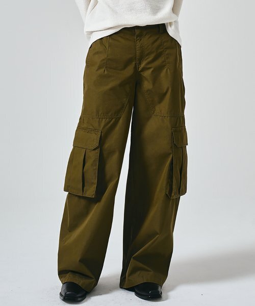 NOIRER(ノイア)の「コットンフィールドワイドパンツ(カーキ)(その他パンツ・メンズ・その他・48/52)」の1枚目の写真