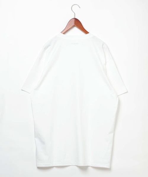 Carhartt WIP(カーハートダブリューアイピー)の「【Carhartt WIP(カーハートダブリューアイピー)】ポケットハートTシャツ(Tシャツ/カットソー・メンズ・オフホワイト/ブラック・MEDIUM/LARGE)」の3枚目の写真