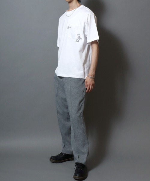 ANPAS（アンパス）の「Short-Sleeve Embroidered Chest Pocket Tee / 胸ポケット刺繍半袖Tシャツ 花 猫モチーフ メンズ レディース トップス（Tシャツ/カットソー・メンズ・ホワイト系1/ホワイト系2/ブラック系1/ブラック系2・M/L）」の21枚目の写真