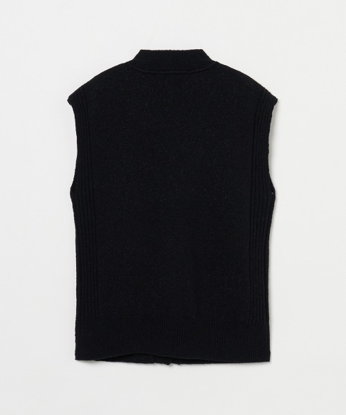 HELIOPOLE（エリオポール）の「METAL BUTTON KNIT VEST（ベスト・レディース・ベージュ/ブラック/グレー・38）」の10枚目の写真