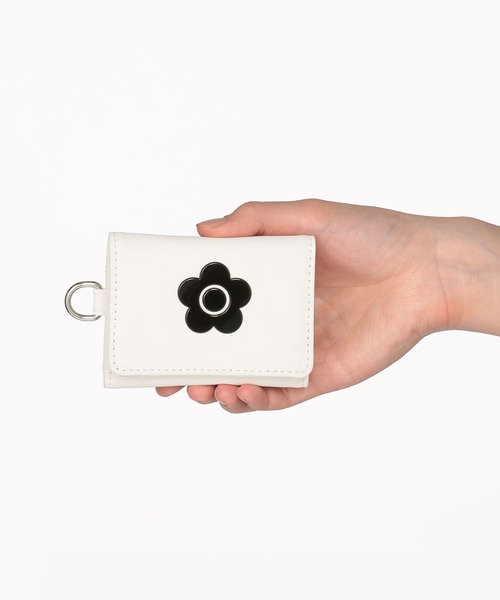 MARY QUANT｜マリークワントの財布（ホワイト/白色系・ブランドロゴ
